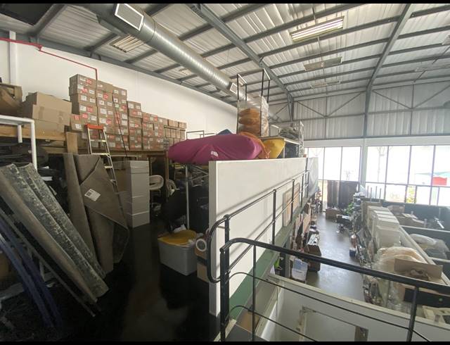 559M² WAREHOUSE TO LET IN RIVERHORSE VALLEY